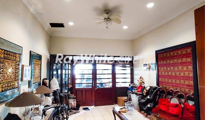 Rumah Lama Terawat di Jati Padang Jakarta Selatan  2