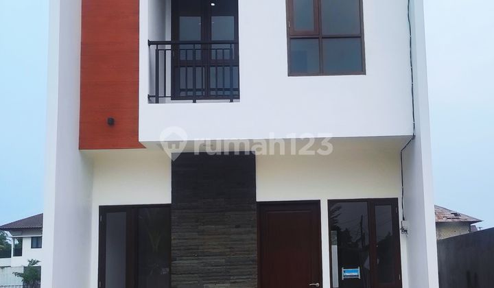 Rumah 2 Lantai dalam Cluster Cemara Residence Depok