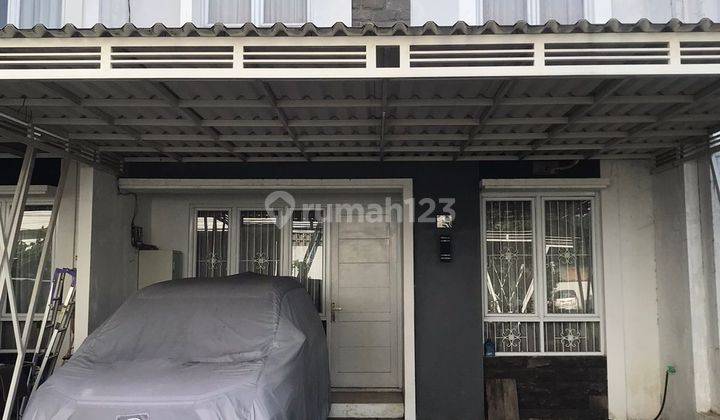 Rumah 2 Lantai Dalam Komplek Di Beji Depok 1