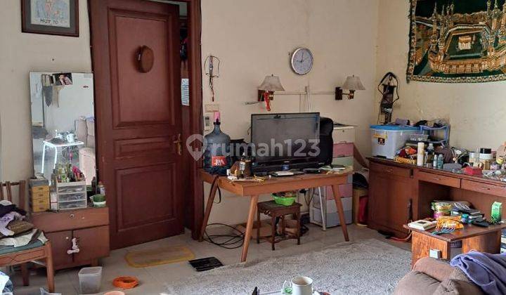 Rumah 2 Lantai Lokasi Strategis Di Kebayoran Baru Jakarta Selatan

 2