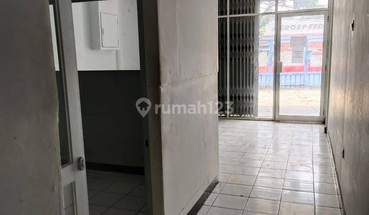 Dijual 4 ruko gandeng siap pakai lokasi strategis jalan ramai dan lebar 4 mobil di Deplu Raya Bintaro RC Veteran Jakarta Selatan 2