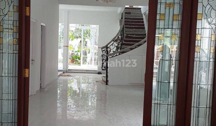 For Sale Classic House area Elit dan Premium di Cikini Menteng Jakarta Pusat 1