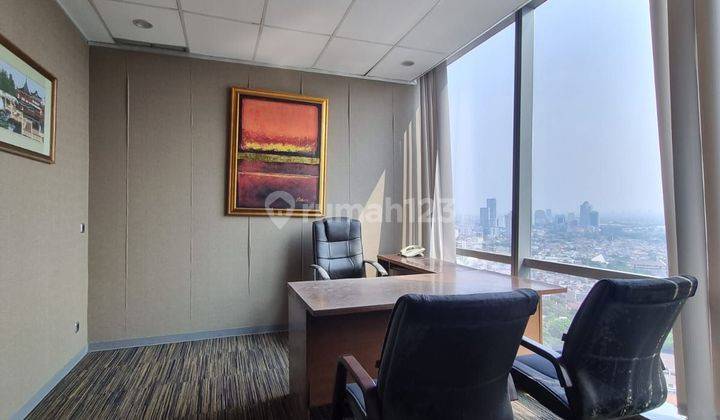 Office Space di Office 88 Casablanca Jakarta Selatan

 1