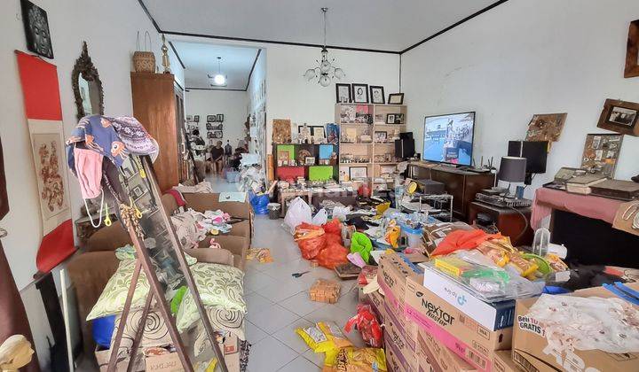 Rumah Lama murah lokasi strategis di Cilandak Belakang Citos

 2