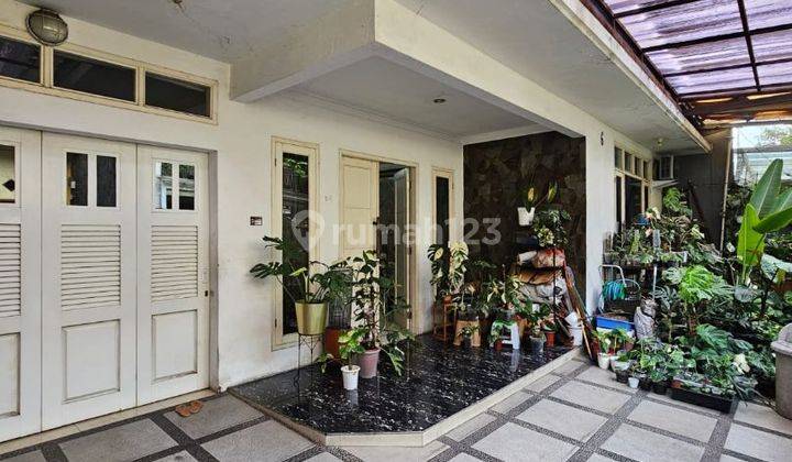 Rumah Murah cantik siap huni dekat Taman Tebet Jakarta Selatan. 1