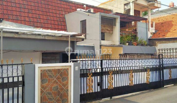 Rumah dan Kost Aktif Dekat stasiun KRL dan Dekat Jalan MT Haryono Tebet Jakarta Selatan 2