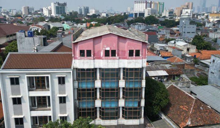 DIJUAL GEDUNG DI SALEMBA MATRAMAN
GEDUNG 5 LANTAI TERAWAT LAYAK PAKAI 2