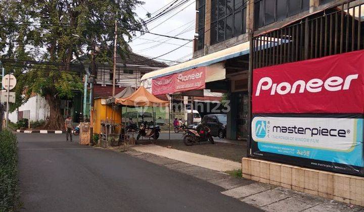 Ruko Hoek Cocok Untuk Toko Bengkel Resto Maupun Dealer Mobil Motor Area Kebayoran Lama Jakarta Selatan

 2