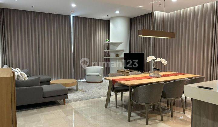 Apartemen Verde Two 3BR Brand New Lantai Middle di Kuningan Setiabudi Jakarta Selatan

 1