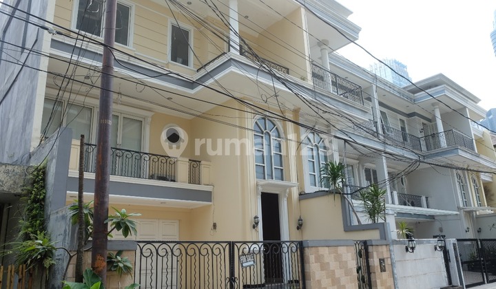 Turun Harga Rumah Mewah Belakang Hotel Four Season Setiabudi Jakarta Selata Turun Harga Rumah Mewah Belakang Hotel Four Season Setiabudi Jakarta Selata