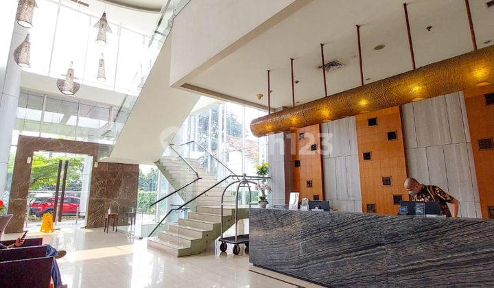 Active 3-Star Hotel Near Inner-City Toll Road in Pancoran Jakarta, Price Close to NJOP 2