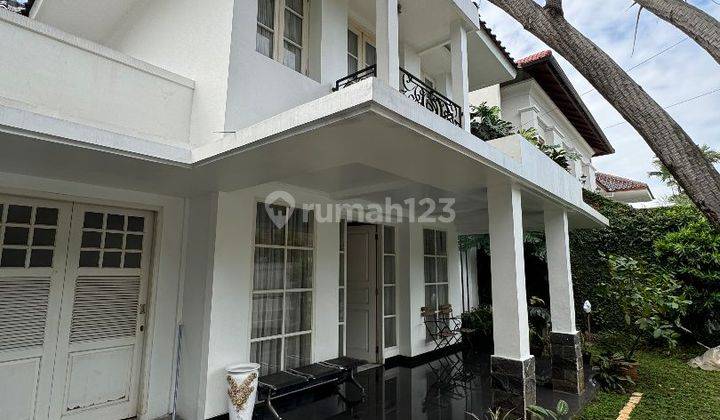 Rumah Bagus Lokasi Premium Cipete
jakarta Selatan 2