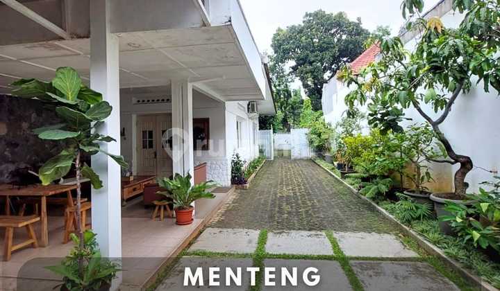 Rumah Cantik Di Menteng