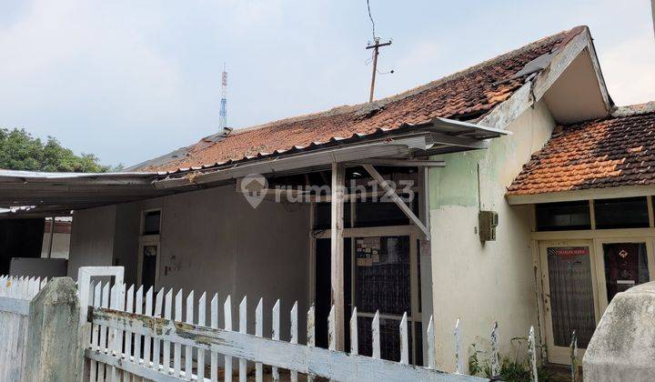 Rumah tua hitung tanah di Cilandak Cipete dekat stasiun mrt 2