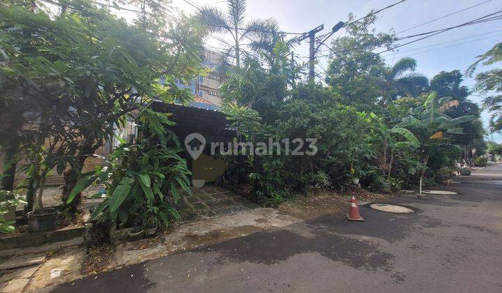 Rumah hitung tanah sekat stasiun mrt Blok M 1