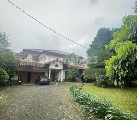 Rumah dengan tanah luas di Jagakarsa cocok untuk dibangun cluster