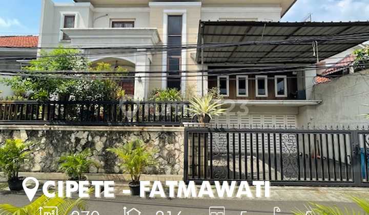 Beautiful House in Cipete Fatmawati Near MRT Station Beautiful House in Cipete Fatmawati Near MRT Station