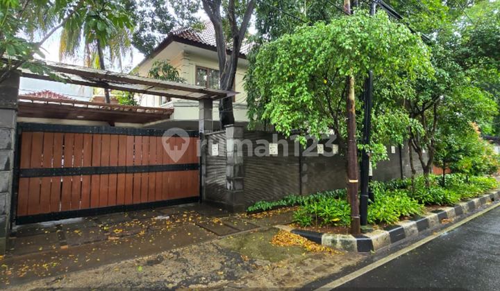 Rumah Siap Huni Di Menteng