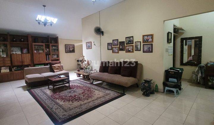 Rumah Asri Dalam Kompleks Kalibata Indah 2