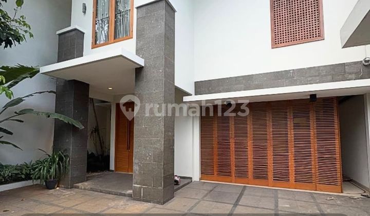 Rumah Cantik Di Kemang Bebas Banjir