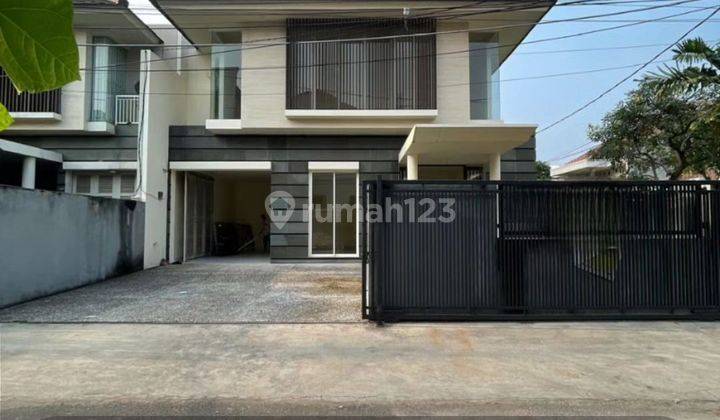 Rumah Baru Dalam Kompleks Di Cipete Dekat Stasiun Mrt 1