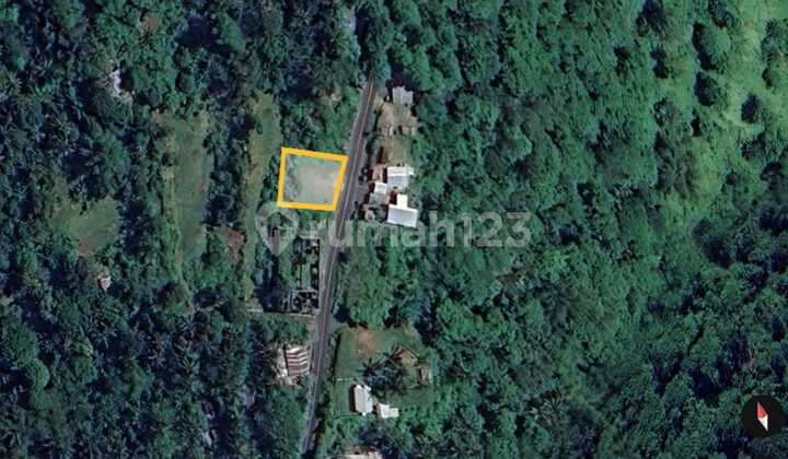 Land at Jl. Batu Layar, West Lombok, 433.0 m² SHM. Land at Jl. Batu Layar, West Lombok, 433.0 m² SHM.