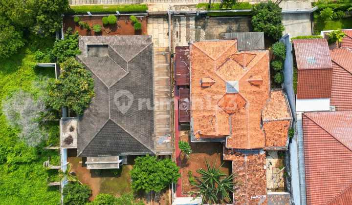 2 Kavling Rumah Hitung Tanah 1,522 SQM Area Elite Menteng Jakarta