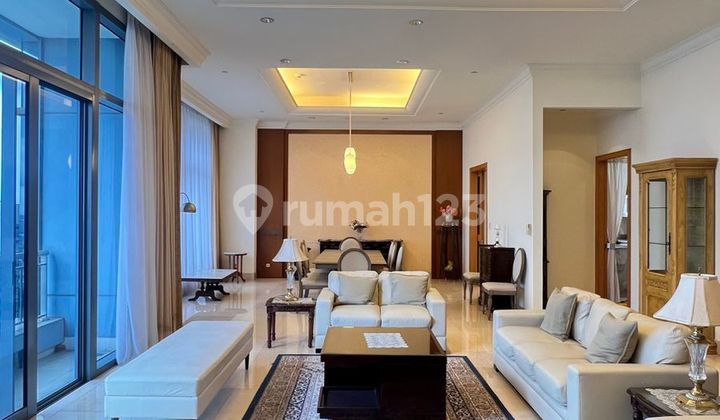 Luxury 4BR Furnished Apartment with City View at Airlangga Ritz Carlton