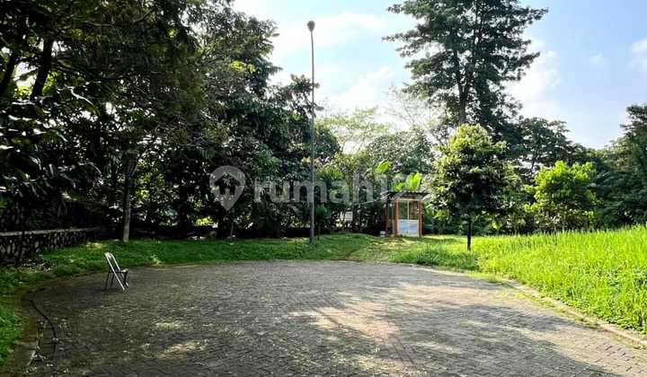 2 Kavling Hoek Total Luas 667 SQM Di Vermont Parkland BSD