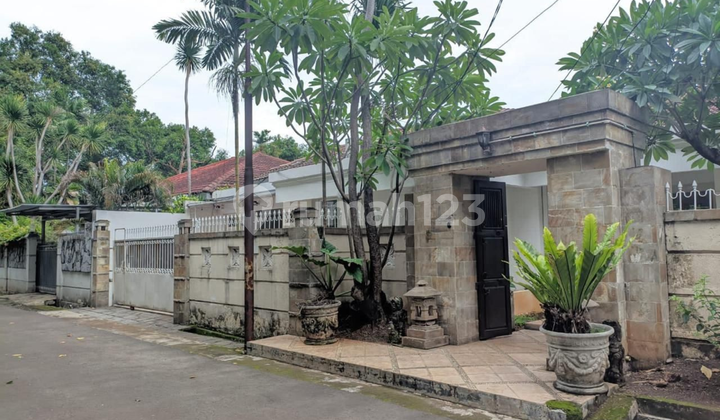 Dijual Rumah 4KT Luas 811 Meter Lokasi Di Ampera Jaksel 2