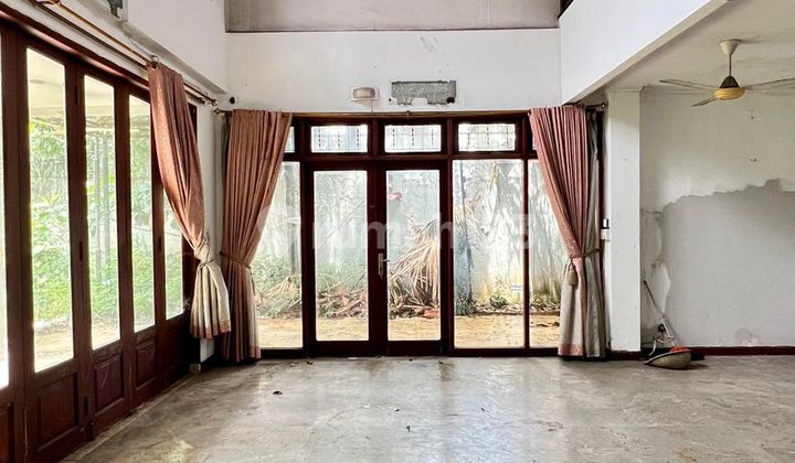 Rumah Lama Luas 855 Meter Area Strategis di Pondok Indah Jkt Rumah Lama Luas 855 Meter Area Strategis di Pondok Indah Jkt