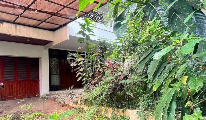 Rumah Lama Luas 855 Meter Area Strategis di Pondok Indah Jkt 2