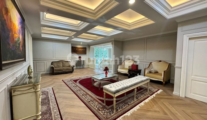 Rumah SHM Mewah 5+2Kt Ada Kolam Renang di Cilandak Jkt