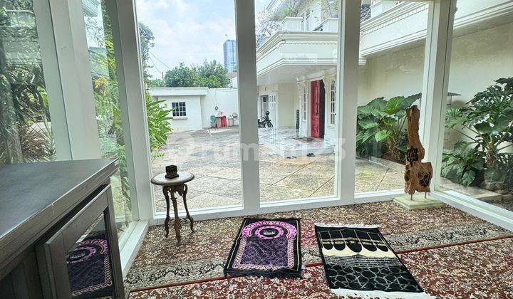 Luxury House 982M2 2 Floors 5+2 Bedrooms Semi Furnished SHM Ready to Live in Cilandak Jakarta Selatan 2