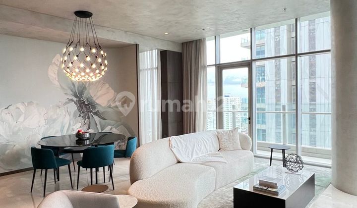 3+1 Bedroom Apartment Fully Furnished with Private Lift at Verde Two, Jakarta