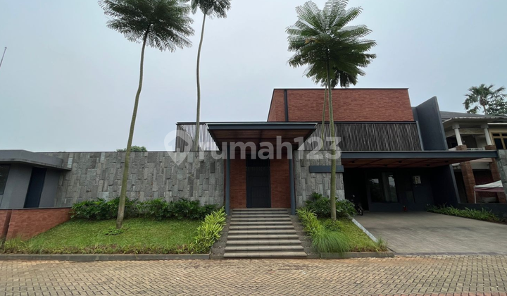 Grand 5BR House Ready to Occupy in Fortunia Residence Cinere Depok Grand 5BR House Ready to Occupy in Fortunia Residence Cinere Depok