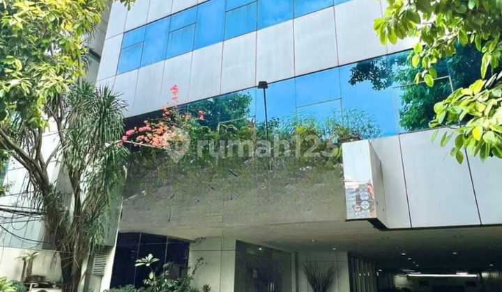 Gedung 4 Lantai Luas Bangunan 2500 SQM Di Menteng Jakarta Pusat Gedung 4 Lantai Luas Bangunan 2500 SQM Di Menteng Jakarta Pusat
