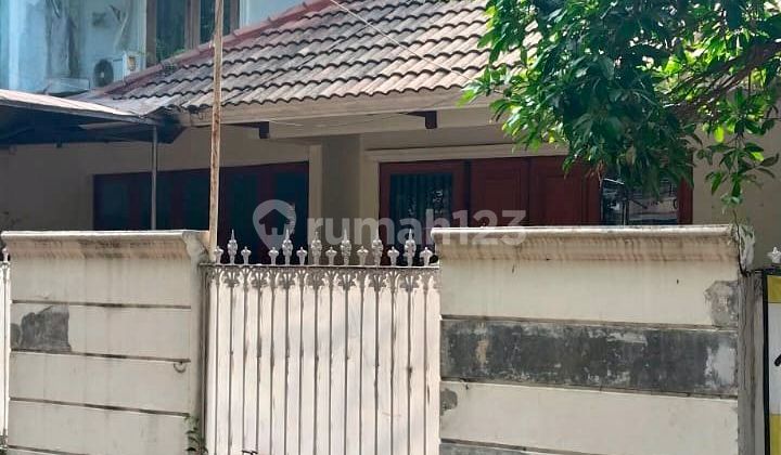 2-Story House 380 Square Meters Furnished Ready to Occupy in Pasar Minggu