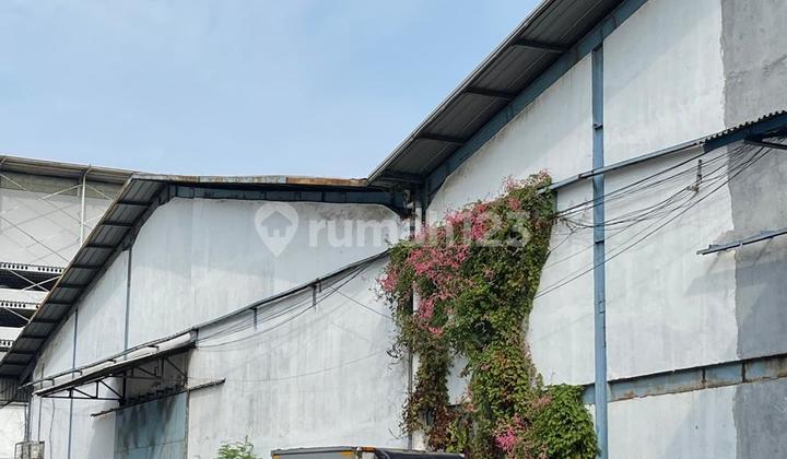 Gudang 2 Lantai 1200m2 di Kawasan Pergudangan Yos Sudarso Sunter