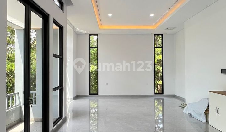Rumah Mewah 3LT 14,5x18 Siap Huni Di De Latinos BSD Tangerang 26
