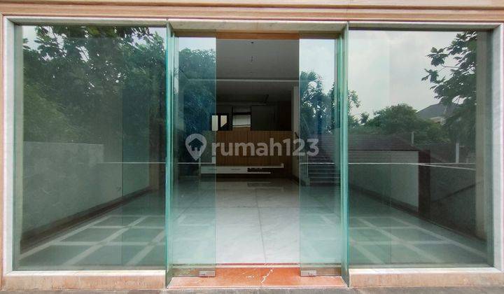 Rumah Mewah 17x22 Posisi Hook Di Taman Villa Meruya 2