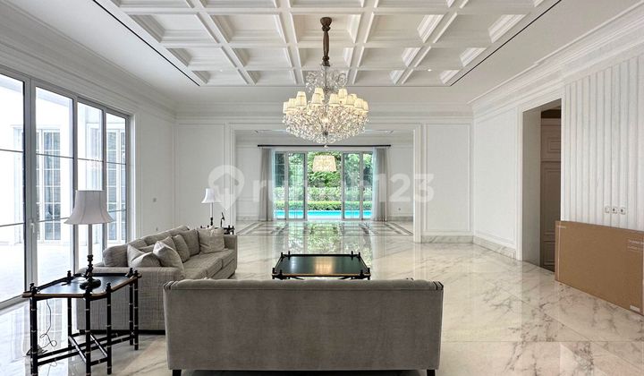 Brand New Luxurious American Classic 5+3 Bedroom House in Menteng, Jakarta Brand New Luxurious American Classic 5+3 Bedroom House in Menteng, Jakarta