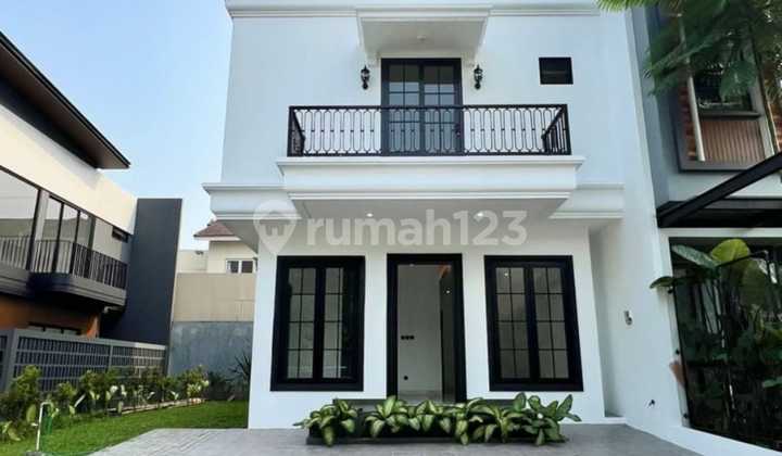 Luxury American Classic 4+1KT Ready-to-Occupy House in The Icon BSD City 2
