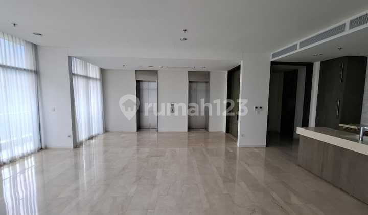 Luxury 3+1 Bedroom Apartment with Private Elevator at Verde Two Jakarta 2