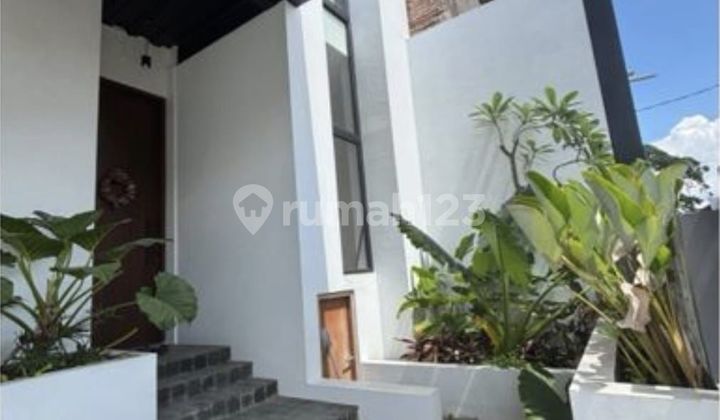 8x15 Fully Furnished Ready-to-Occupy House in Cinere Park View 2