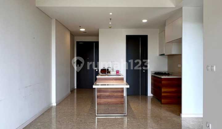 2BR Apartment with Spacious Balcony at Marigold Navapark BSD.