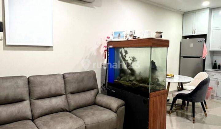 ruang tamu dijual rmh 2lt 7x12 siap