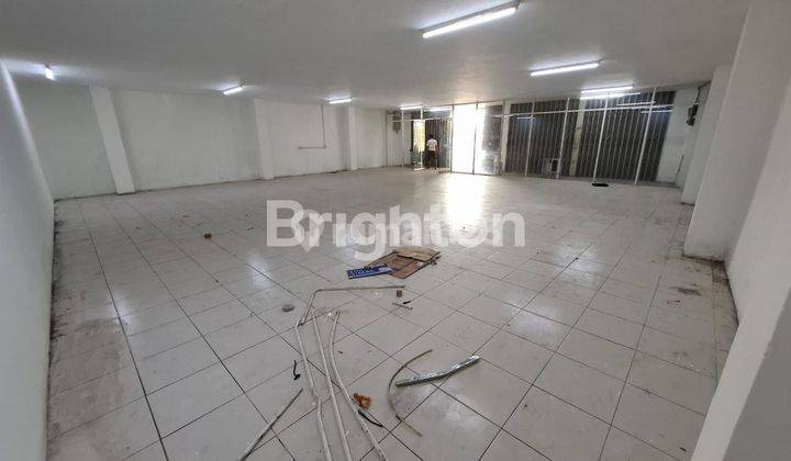 Ruang Usaha Siap Pakai Ex Indomaret & Showroom 1