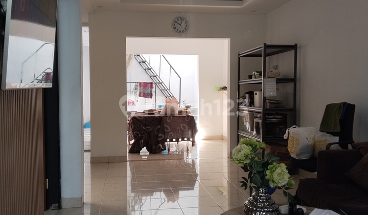 Semi-Furnished Ready to Occupy House in Kelapa Gading 2
