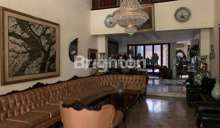 RUMAH LUAS DI BENHIL, JAKARTA PUSAT 1